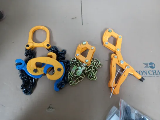 OIL DRUM CLAMP HOOKS / COLLECTION ONLY 