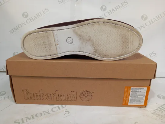 BOXED PAIR OF TIMBERLAND SHOES IN BROWN UK SIZE 8.5