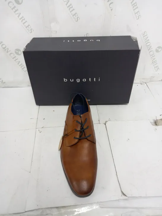 BOXED PAIR OF BUGATTI COGNAC UK 8 BROWN SUIT SHOES 