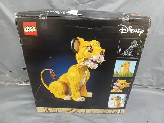 DISNEY YOUNG SIMBA THE LION KING SET 43247