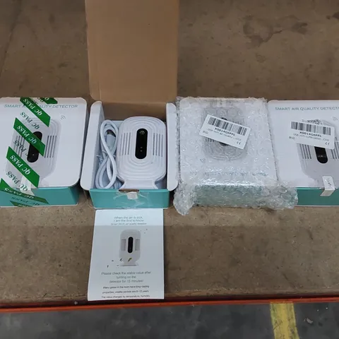 LOT OF APPROXIMATELY 4X USB WIFI SMART AIR QUALITY DETECTORS (4 BOXES TAPED TOGETHER)