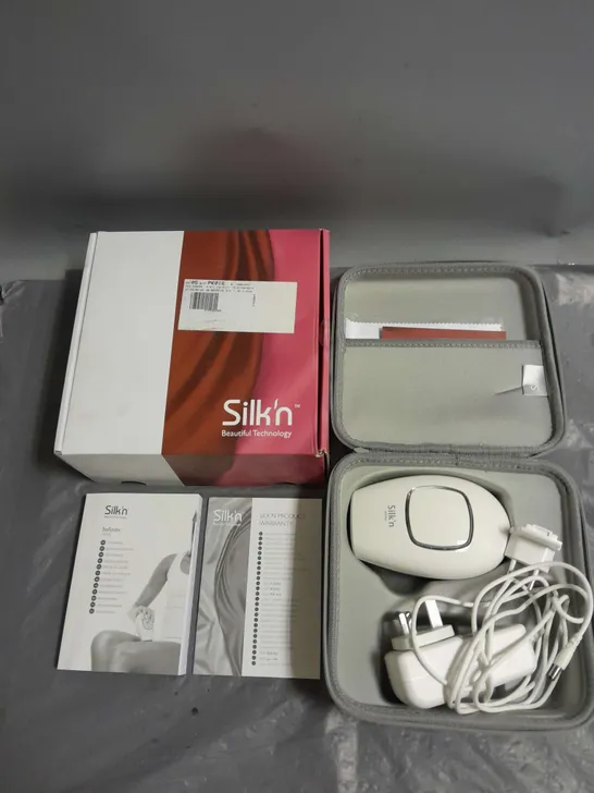 BOXED SILK'N INFINITY PERMANENT HAIR REDUCTION DEVICE IN WHITE