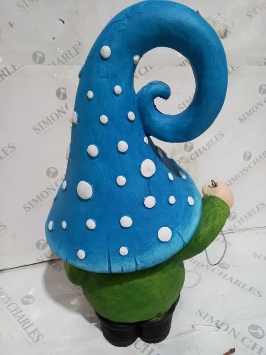 BOXED GARDEN GNOME WITH BLUE TALL HAT