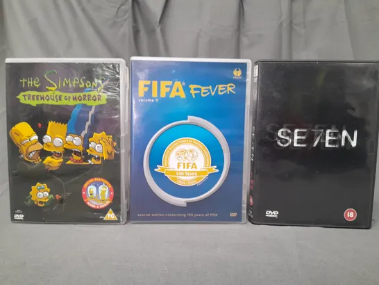 BOX OF APPROXIMATELY 20 ASSORTED DVDS TO INCLUDE SIMPSONS TREEHOUSE OF HORROR, FIFA FEVER, SEVEN, ETC
