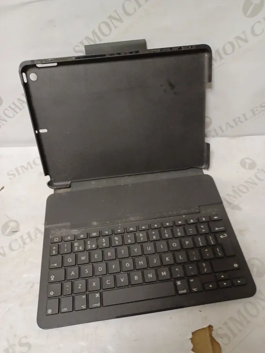 LOGITECH SLIM FOLIO BLUETOOTH KEYBOARD