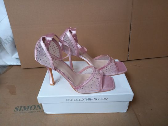 PAIR OF QUIZ PALE PINK STILETTO HEEL SANDALS WITH PEEP TOE AND ANKLE STRAP UK SIZE 6