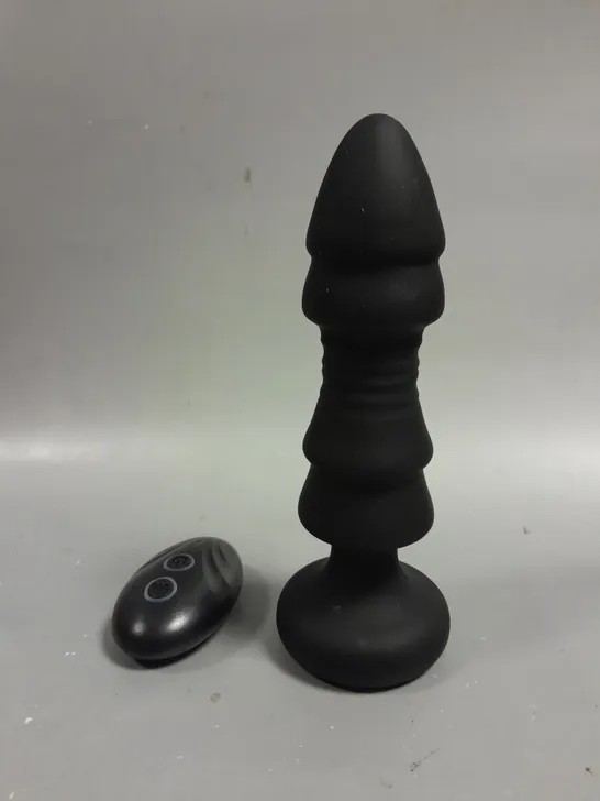 BOXED REMOTE CONTROLLED PULSATING MASTURBATOR 