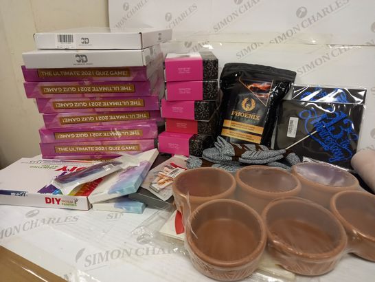 BOX OF ASSORTED ITEMS TO INCLUDE CLAY OVENPROOF DISHES PACK OF 6, 2X DECORATIVE LED LIGHTS, PHONE CASES, 6X CERISETTES CHOCOLATE, 7X 2021 BIG FAT QUIZ BOARD GAME, DIY PAINT BY NUMBERS KIT, ETC