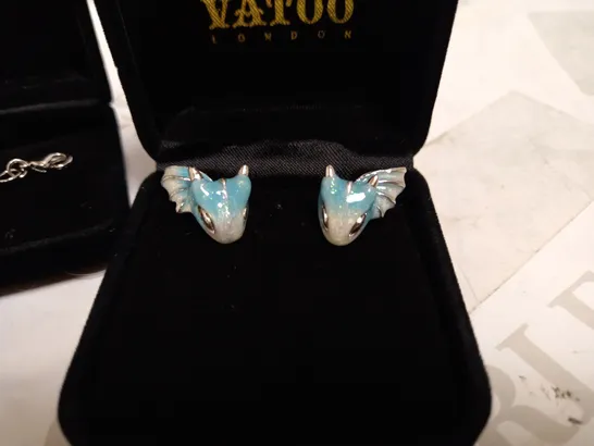 MONVATOO SILVER TURQUOISE DRAGON STUD EARRINGS + SILVER DRAGON BRACELET