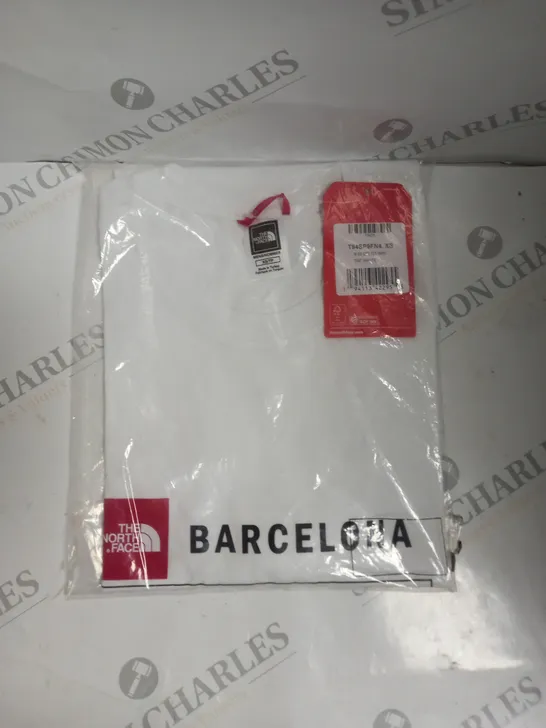 SEALED THE NORTH FACE BARCELONA GPS LIGHTWEIGHT T-SHIRT IN WHITE - XS