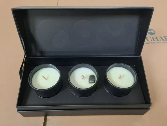 LOT OF 4 BRAND NEW GEM AURAS 3X100G SOY WAX CANDLE SETS 