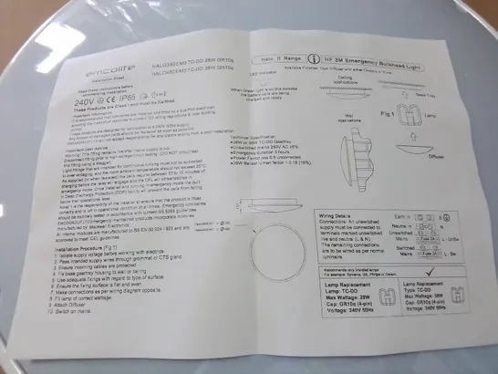 LOT OF 20 EMCOLITE 240V IP65 2D LOW ENERGY SURFACE LUMINAIRE LIGHTS 38W - HAL9480EM3
