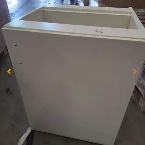 PALLET OF 4 ASSORTED SINGLE DOOR BASE UNITS WHITE