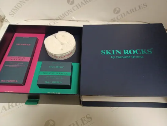 SKIN ROCKS BY CAROLINE HIRONS 3-PIECE GIFT SET