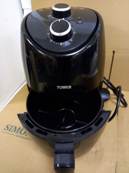 TOWER T17087 VORTX COMPACT AIR FRYER