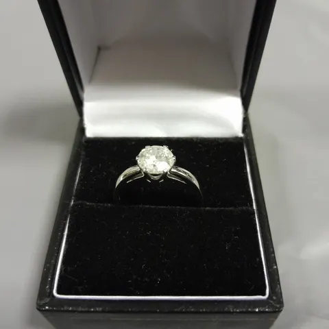 18CT GOLD SOLITAIRE RING SET WITH A NATURAL DIAMOND WEIGHING +-1.23CT