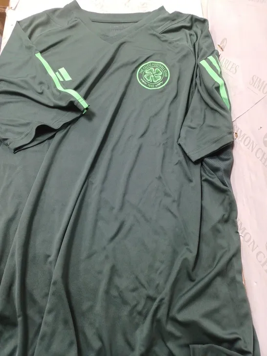 ADIDAS THE CELTIC FOOTBALL CLUB - 2XL