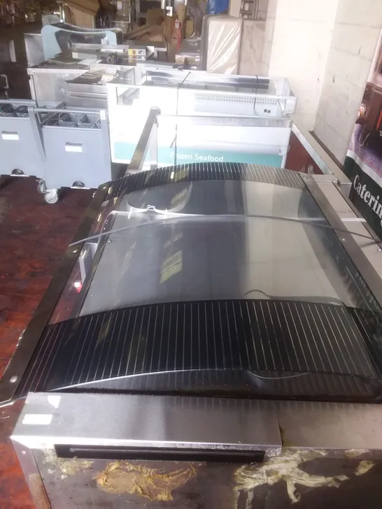 BKI SINGLE ROTISSERIE OVEN 