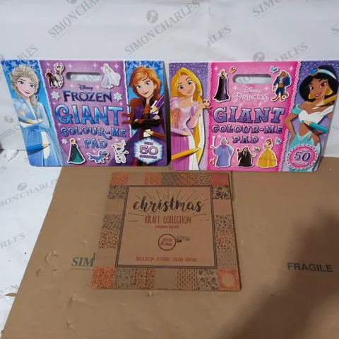 LOT OF 3 ASSORTED TOY/GAME ITEMS TO INCLUDE DISNEY FROZEN GIANT COLOUR-ME PAD, DISNEY PRINCESS GIANT COLOUR-ME PAD AND CHRISTMAS KRAFT COLLECTION PAPER PACK