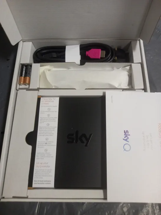 SKY Q MINI - EM1501UK