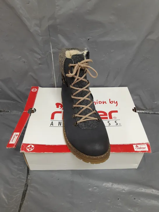 BOXED PAIR OF RIEKER LINED BOOTS IN BLUE SIZE 41