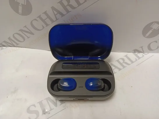 BOXED PAIR OF STEREO WIRELESS MINI EARBUDS HBQ-Q82TWS