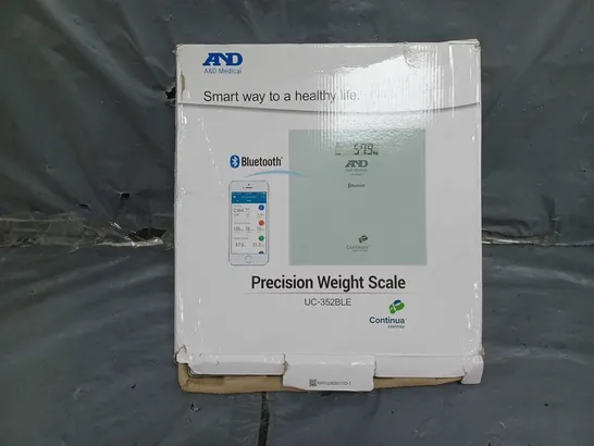 BOXED AND PRECISION WEIGHT SCALE - COLLECTION ONLY