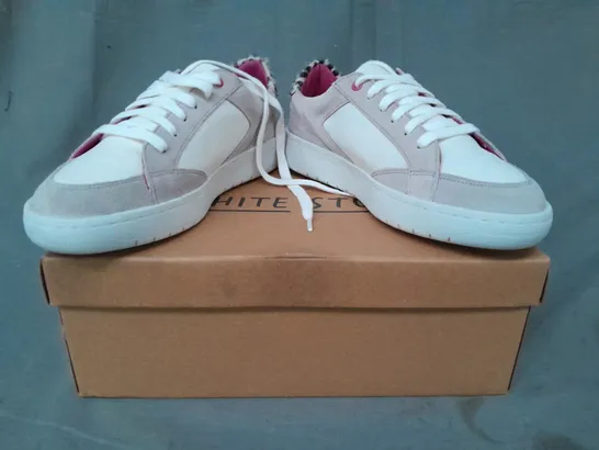 BOXED PAIR OF WHITE STUFF TRAINERS IN WHITE/GREY UK SIZE 4