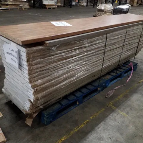 PALLET CONTAINING 22 KITCHEN WORKTOPS