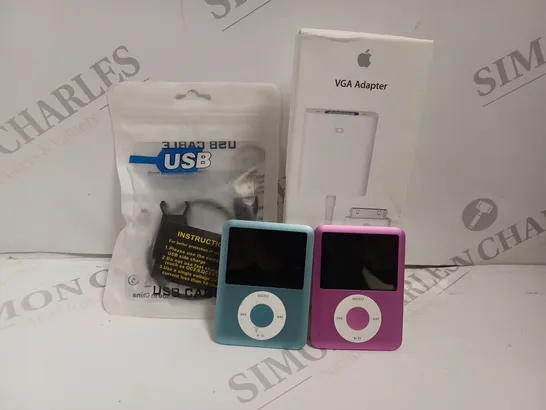 4 ASSORTED ITEMS TO INCLUDE APPLE IPOD A1236, APPLE VGA ADAPTER, USB CHARGING CLIP 