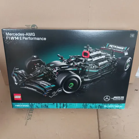 LEGO BOXED MERCEDES AMG F1 W14 PULL-BACK - 42165