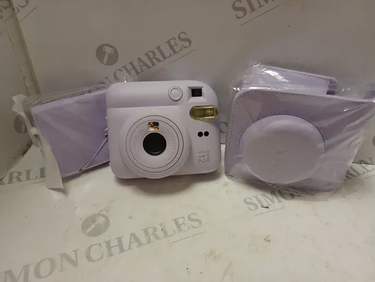 BOXED FUJIFILM INSTAMAX MINI 12 CAMERA KIT RRP £129.99