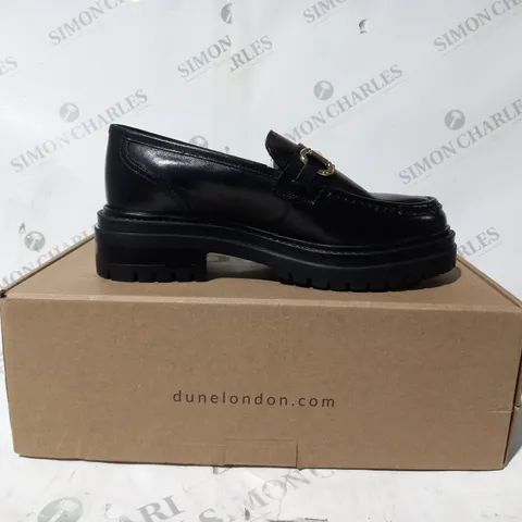 BOXED PAIR OF OUTLET DUNE GALLAGHER CHUNKY SNAFFLE TRIM LOAFERS IN BLACK UK SIZE 4