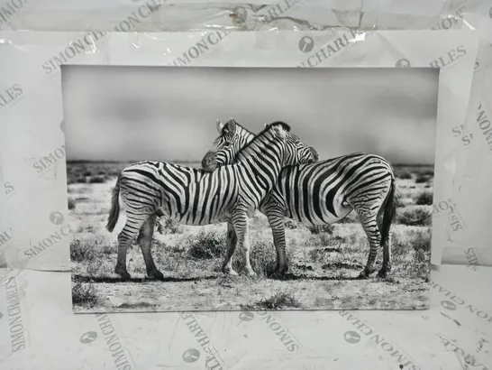 BOXED HOME LOFT CONCEPT 'CUDDLING ZEBRAS' WALL ART ON CANVAS, BLACK AND WHITE 40X60CM