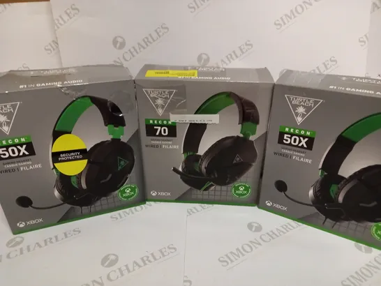 BOX OF 3 TURTLE BEACH WIRED GAMING HEADSETS INCLUDING 2X RECON 50X (XBOX) AND RECON 70 (XBOX)