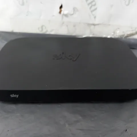 SKY EM150 Q MINI BOX