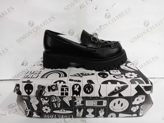 KOI FOOTWEAR SILENT DUSK OWL PENTAGRAM LOAFERS IN BLACK - SIZE 4 