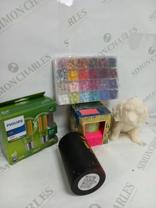 BOX OF APPROXIMATELY 10 ASSORTED ITEMS TO INCLUDE - DOG CANDLE, LIGHT BULB, CANDLE ETC