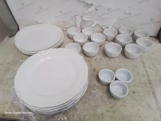 BOX OF ASSORTED WHITE CROCKERY, INCLUDING, 11 IKEA DINNER PLATES (2 -DESIGNS) 14 FINGER BOWL & 3 SMALLER