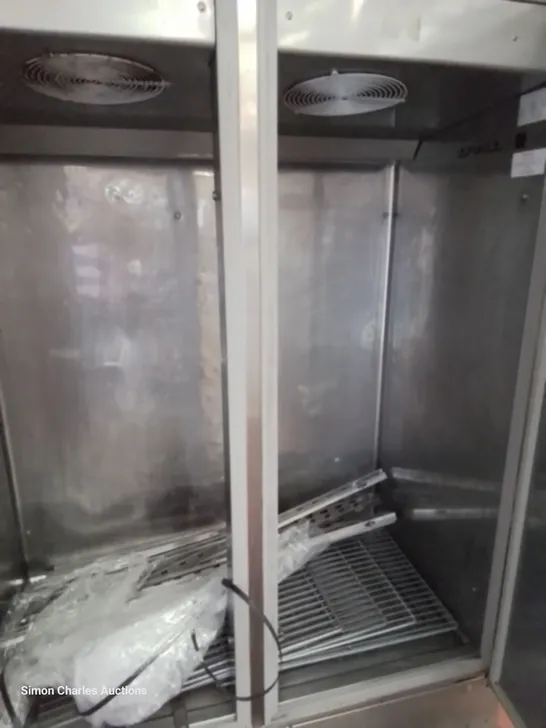 COMMERCIAL DOUBLE DOOR TALL FRIDGE