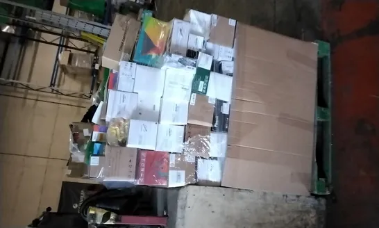 PALLET OF ASSORTED CARTRIDGES AND TONERS