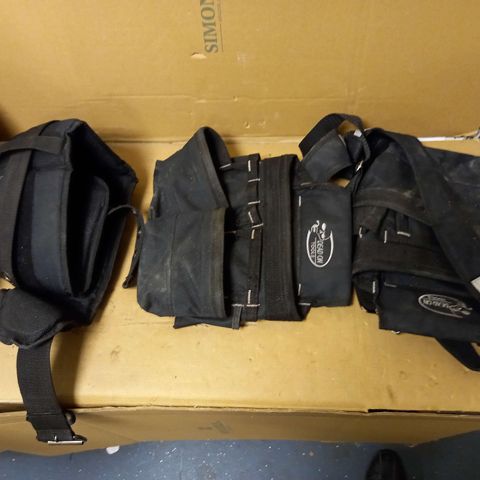 DEAD ON TOOLS DO-FR ONE SIZE FITS ALL 2-BAG CARPENTER'S AND FRAMER'S CONSTRUCTION RIG WITH SUSPENDERS AND 24 POCKETS IN GREY AND BLACK