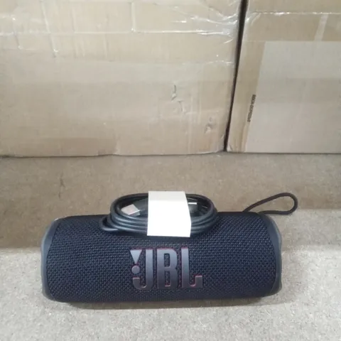 BOXEDJBL FLIP 6 BLUETOOTH SPEAKER 