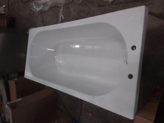 WHITE CERAMIC RECTANGULAR BATH