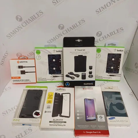 APPROXIMATELY 30 ASSORTED SMARTPHONE ACCESSORIES TO INCLUDE CASES, CHARGERS, SCREEN PROTECTORS ETC 