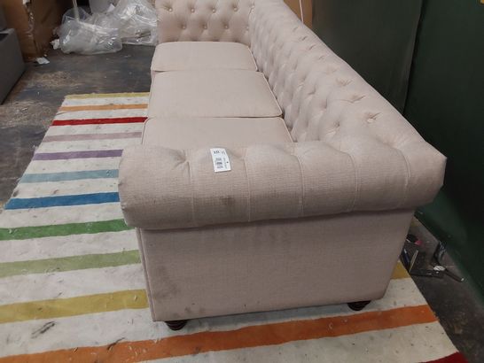DESIGNER BEIGE FABRIC CHESTERFIELD STYLE 3 SEATER SOFA
