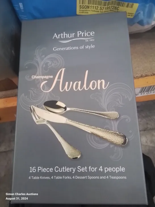 BOXED ARTHUR PRICE 16 PIECE STAINLESS STEEL CUTLERY SET FOR 4 