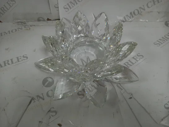 JULIAN MCDONALD LOTUS CANDLE HOLDER - CLEAR