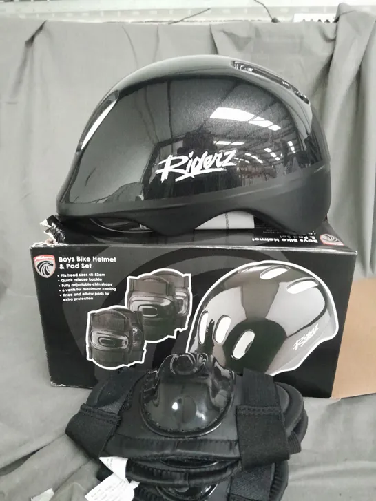 BOYS BIKE HELMET AND PAD SET 