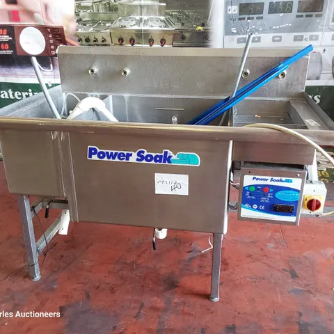 COMMERCIAL POWERSOAK WASHING STATION 